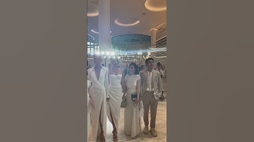 Ngắm nhìn các Nàng hậu Hoàn vũ trên thảm đỏ NTK Lê Thanh Hòa  #shorts