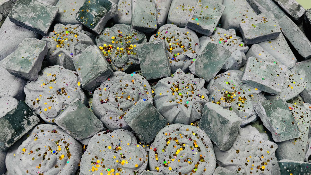 Reform Chalk ASMR Crush Video |  Dusty Chalk ASMR  Crushing 