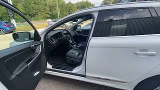 Volvo Xc 60 D3 150Ch Xénium Geartronic De Novembre 2015 Avec 84990 Kms À 25990 Euros