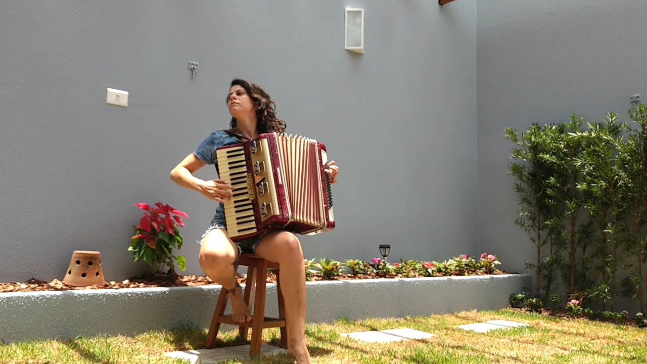 La Valse des Monstres ~Yann Tiersen ~ acordeon ~ accordion