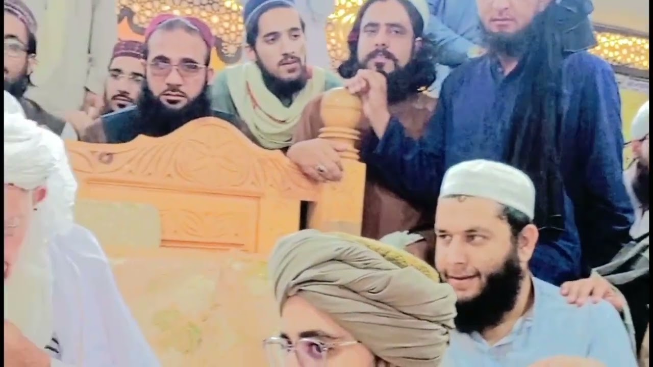 شیوخ کرام جامعہ دار العلوم حقانیہ اکوڑہ خٹک نوشہرہ ڈیر بابا جی مغفور اللہ بابا جی شیخ سعید الرحمن ص