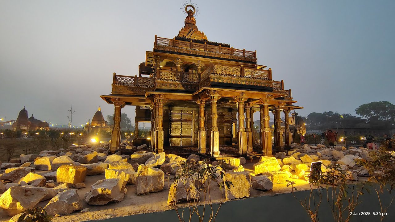 Visiting 14 Temples in one day 🙏🏻 | Shivalay park, Prayagraj - YouTube