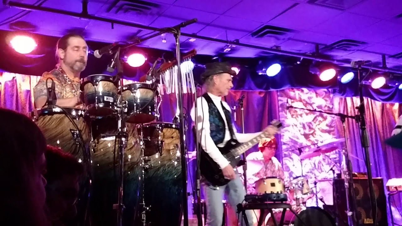 Iron Butterfly Opening set "Are You Happy?" & "Real Fright" Dec 11, 2015 YouTube