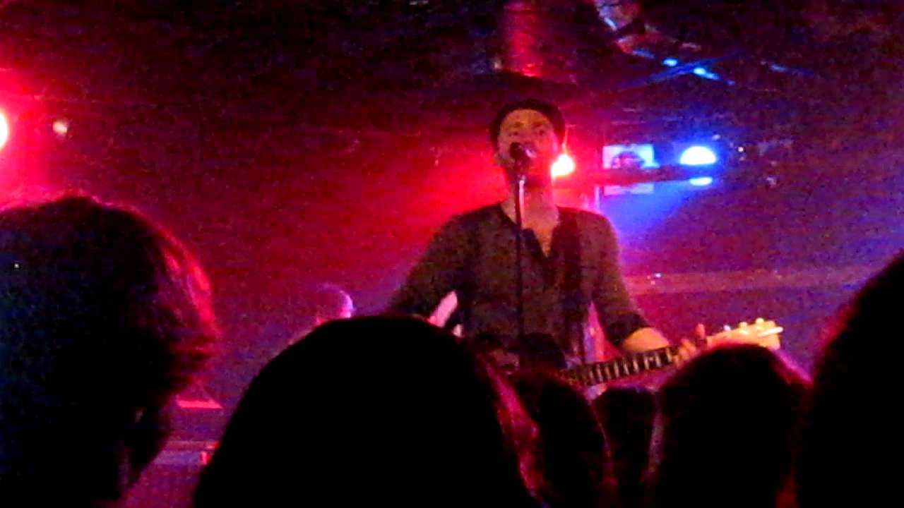 Mat Kearney "Undeniable" live YouTube
