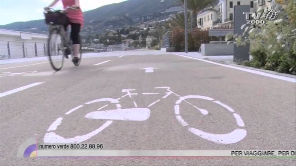 Sanremo: sulla pista ciclabile più bella d'Europa