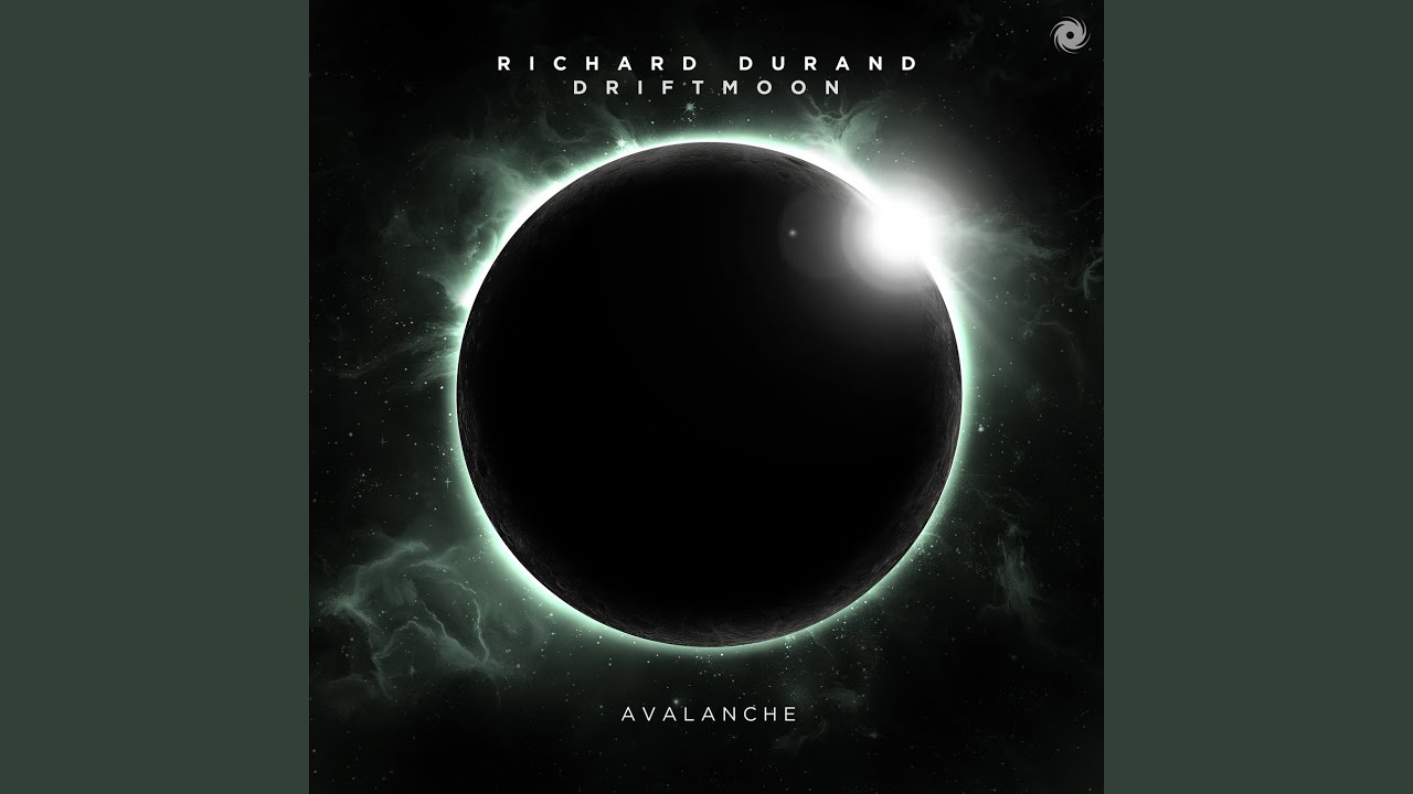 Avalanche (Extended Mix) adlı videoyu YouTube'da izle Avalanche (Extended Mix) adlı videoyu YouTube'da izle