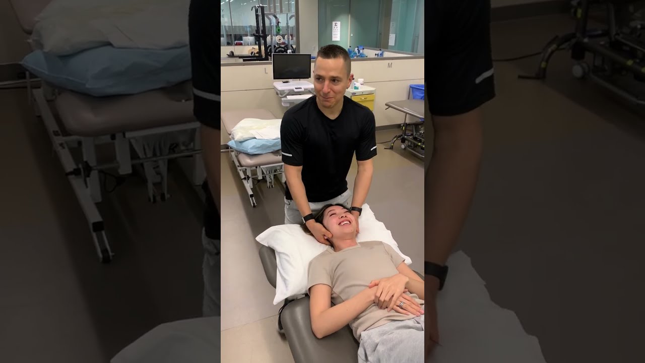 Верхний шейный отдел (шея) C1-C2, сустав оси атласа, удержание в положении «колыбель», вращательн...