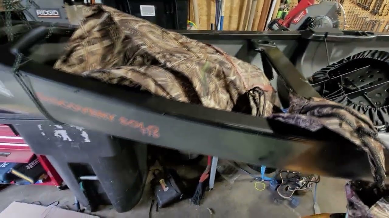 Hunting - Duck Hunt Episode 2 - Unboxing the YakGear Ambush Blind