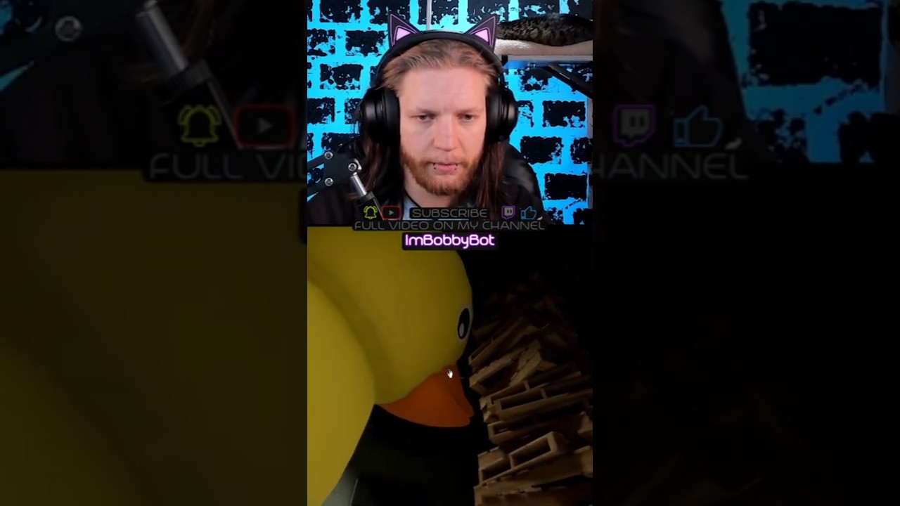 Duck is an ABSOLUTE UNIT 🦆