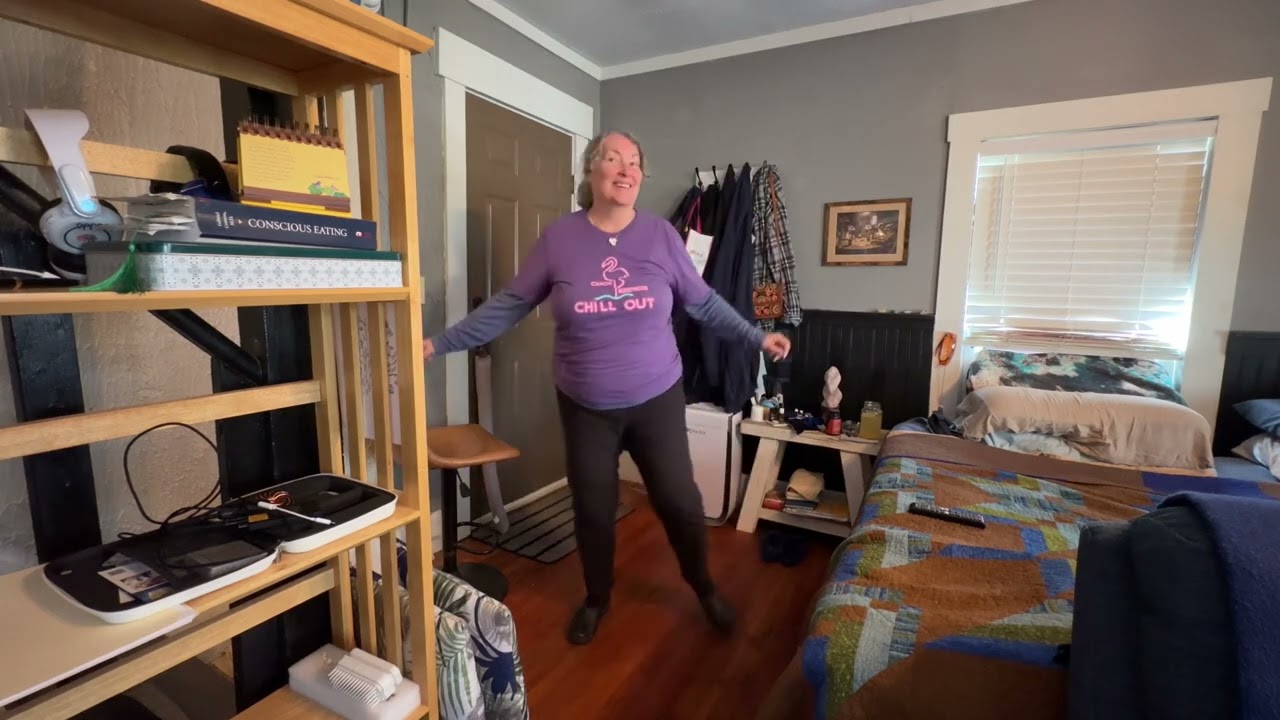 JIGGLE BUTT: What I gotta do. #originalsong #over60 #dance @SpiralSister