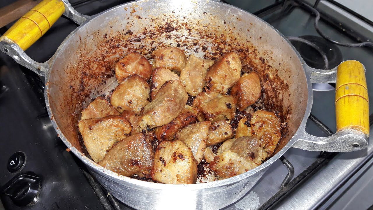 COMO FAZER PERNIL SUINO RÁPIDO E SUCULENTO NA PANELA