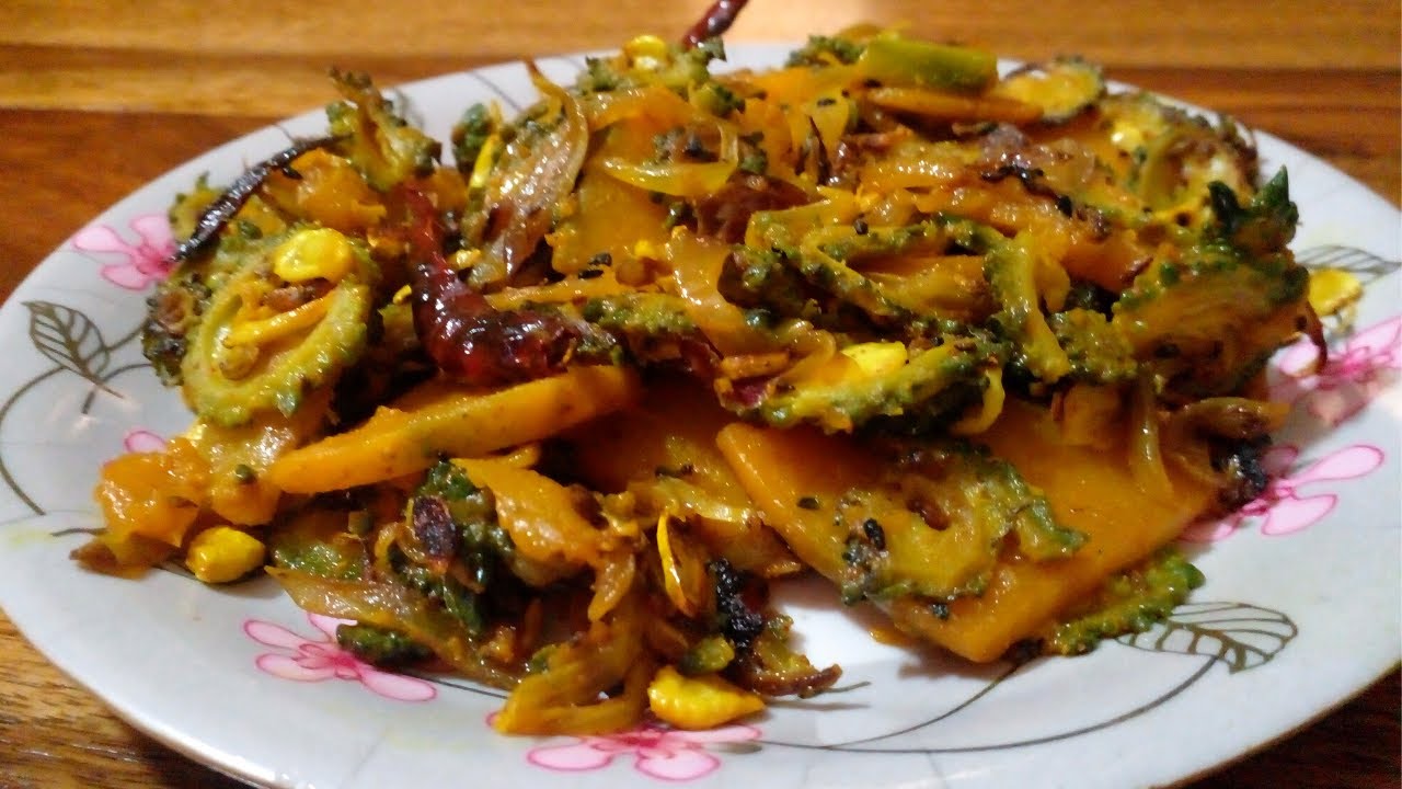Bitter Gourd Fries with Pumpkin बिना कड़वाहट के करेले की रेसिपी