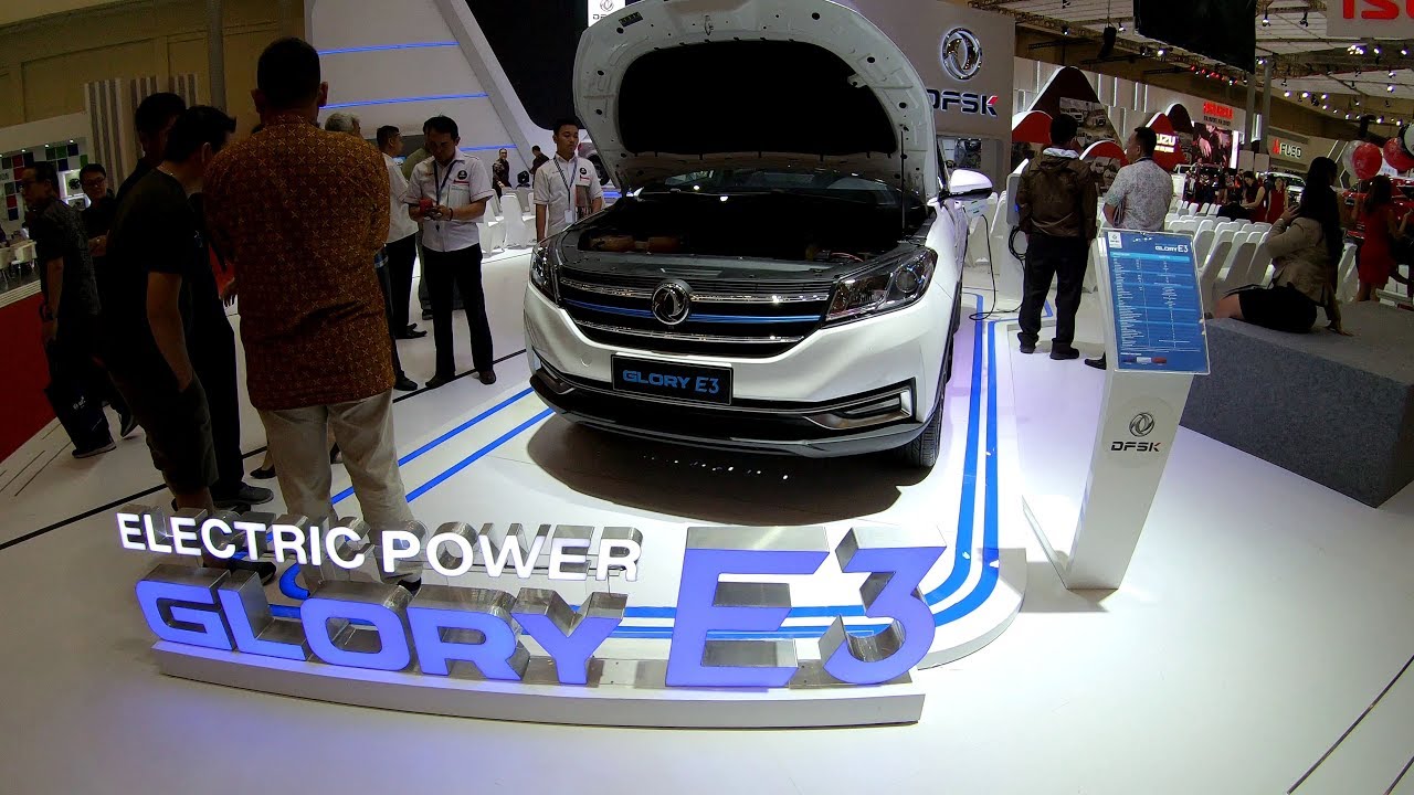 [4K] GIIAS 2019 - DFSK Glory E3 - Fully Electric SUV - 160HP 300 Nm Torque