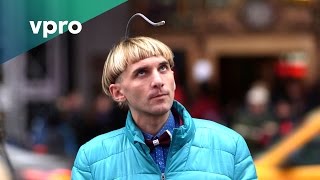 The Perfect Human Being Series E15 - Cyborg Neil Harbisson can hear colours
