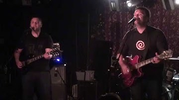 Outside (Live) - Easyco