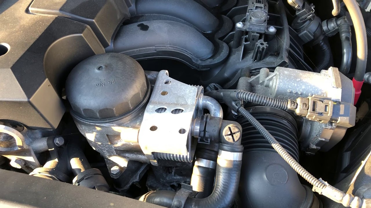 BMW 320i 2009 Coupe Engine Ticking sound YouTube