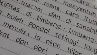 Menulis rapi dan bagus seperti huruf cetak Menulis rapi dan bagus seperti huruf cetak