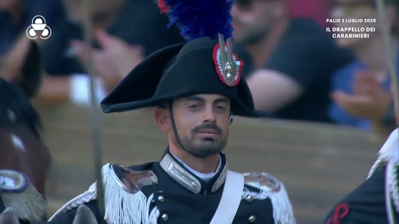 Palio 2 Luglio 2025   Il Drappello dei Carabinieri a Cavallo