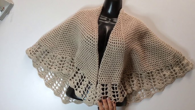 Toquilla hecha a ganchillo, hacia 1950, 25 €  Tejidos crochet capas,  Ganchillo, Chal de ganchillo fácil