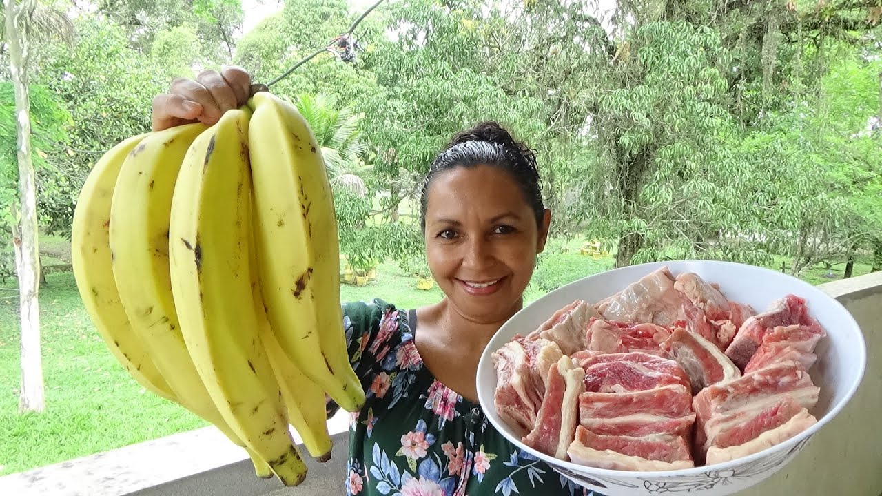 COSTELA BOVINA COM BANANA DA TERRA