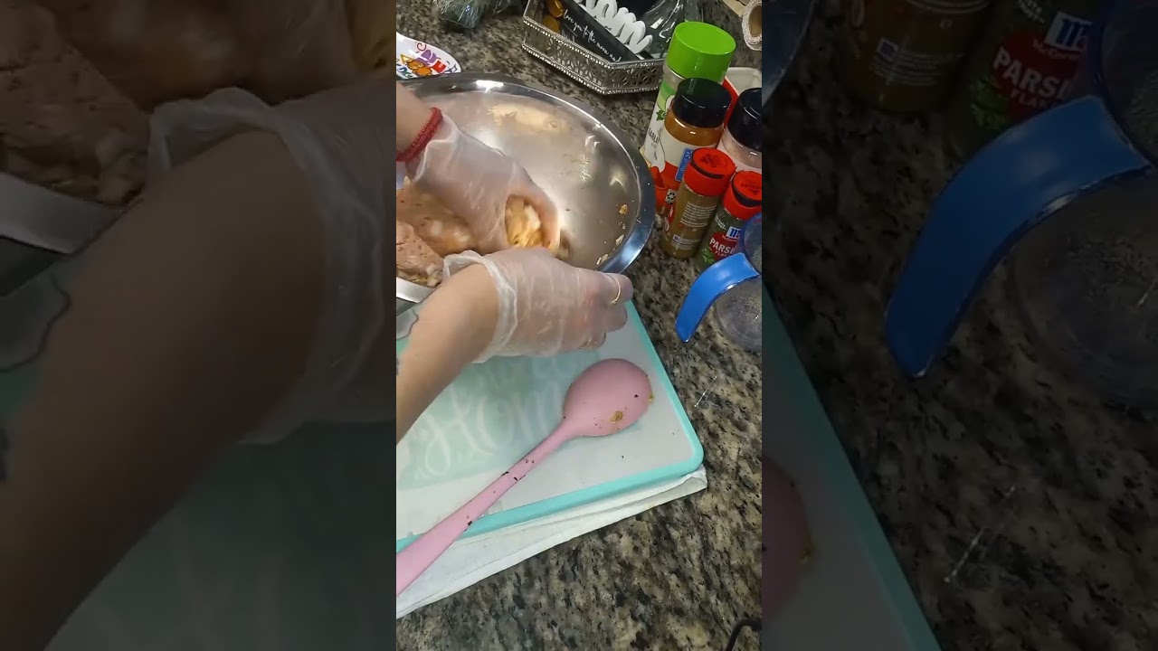 Carne molida de pavo con spaghetti blanco.