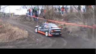 Mitsubishi Lancer EVO IX on 2 hairpins shooting flames with pure engine sounds