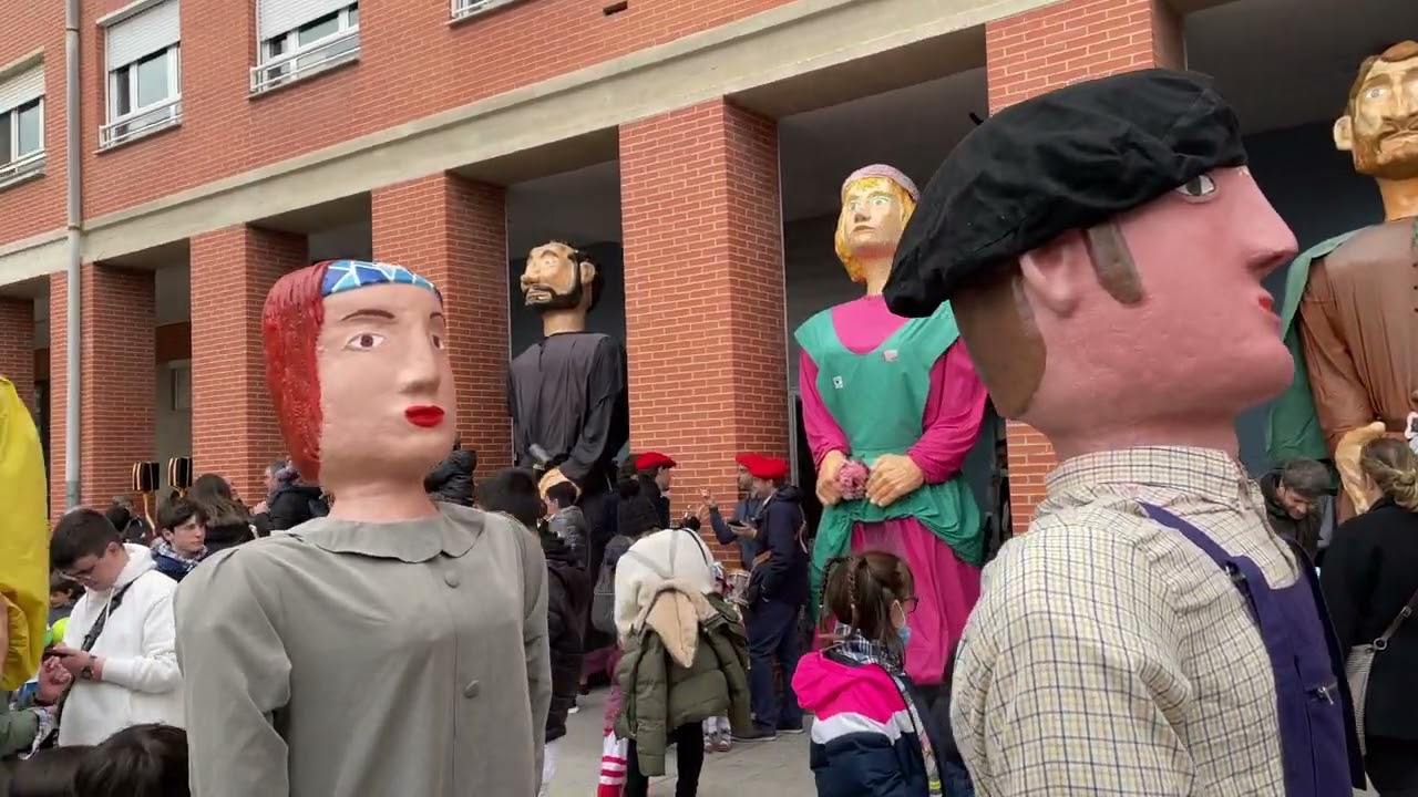 Salida de la comitiva al txupinazo