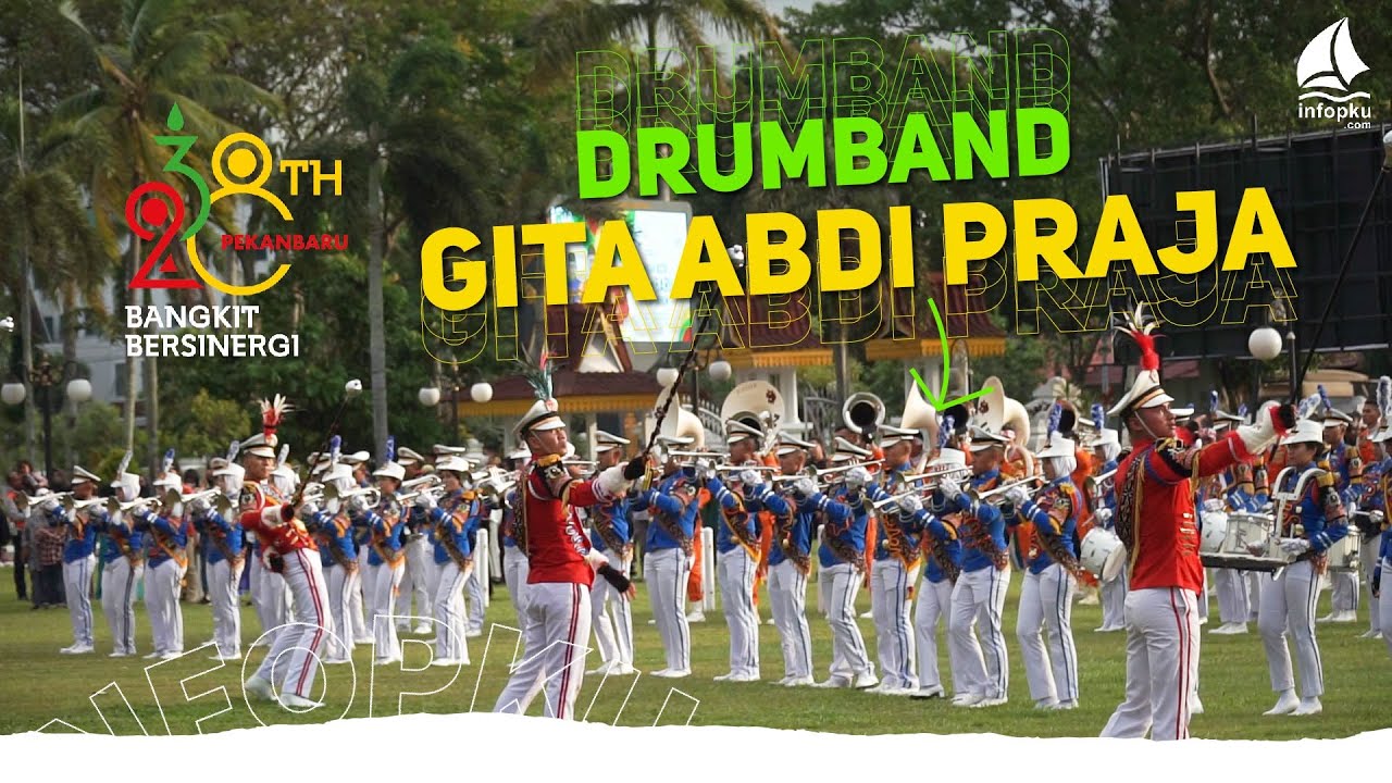 Kirab dan Display Drumband Gita Abdi Praja dalam HUT ke-238 Pekanbaru
