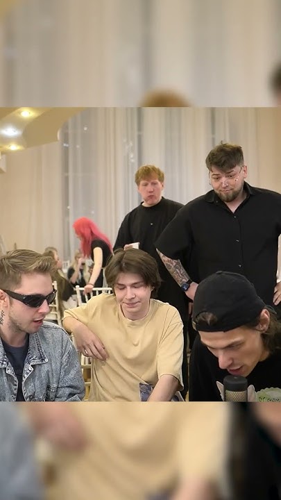 хрумкает #dk #данякашин #стрим #dkincc #кашин - YouTube