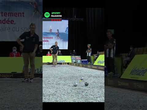Cindy Peyrot la classe de la pétanque !!