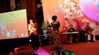 TUTI MARYATI - VIETNAMESE SONG.MOV