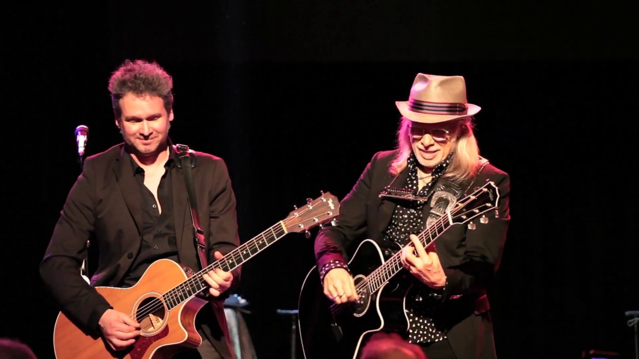 Elliott Murphy and Olivier Durand , A touch of kindness - Luz de Gas - Univers Agatha