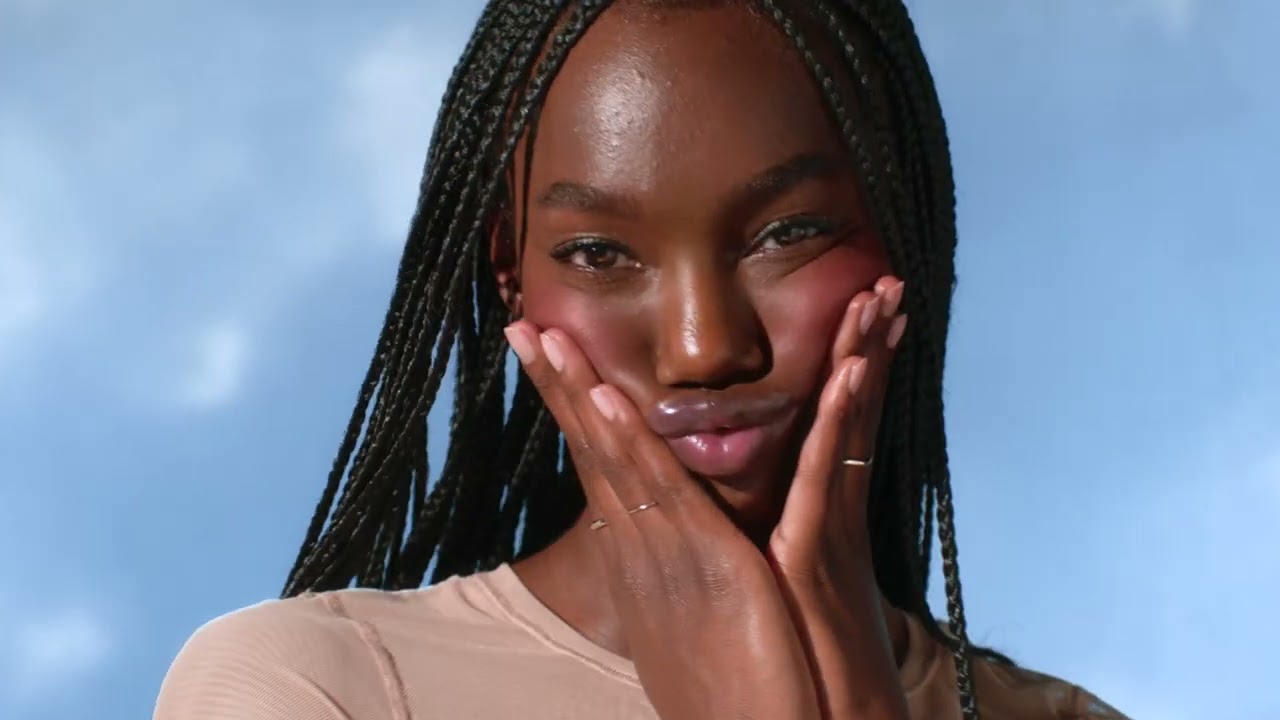 NEW Clean Fresh Squishy Glaze 💋