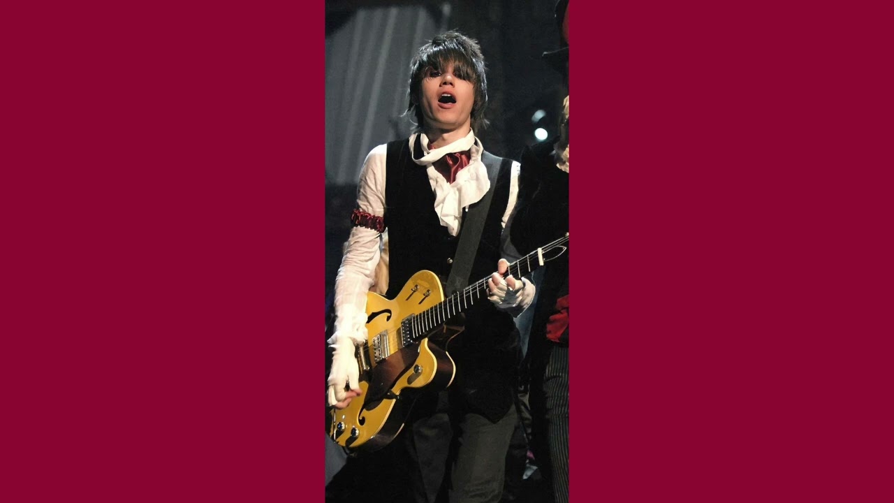 Panic! At The Disco - Build God, Then We'll Talk (Live) (Isolsted Vocals)