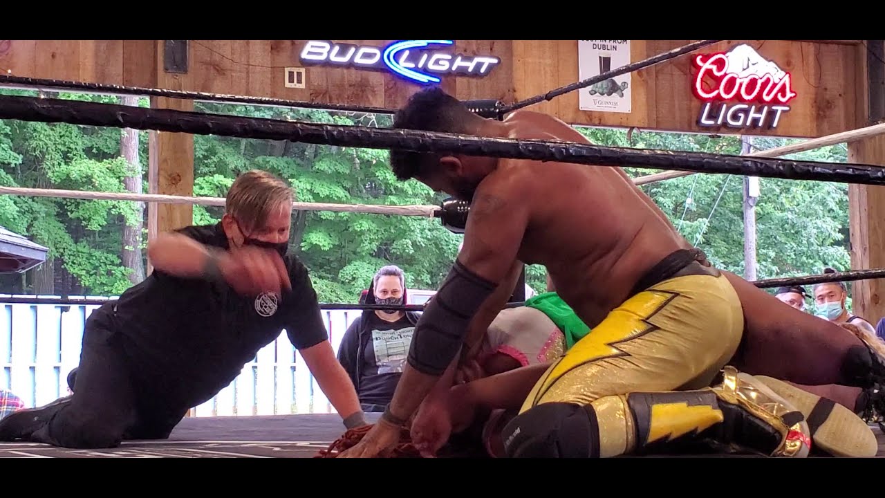 Dan DeMan(c) v Karen BamBam