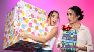 Twins Swap Birthday Gift Exchange - Merrell Twins screenshot 5