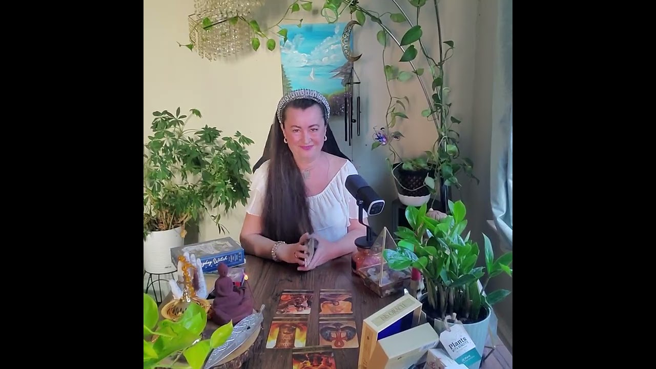 💥Neko vuče traumu iz detinjstva💥Tužna priča😒Psihološki tarot🥰