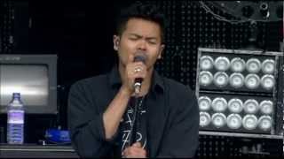 The Temper Trap - Miracle (T in the Park 2012)