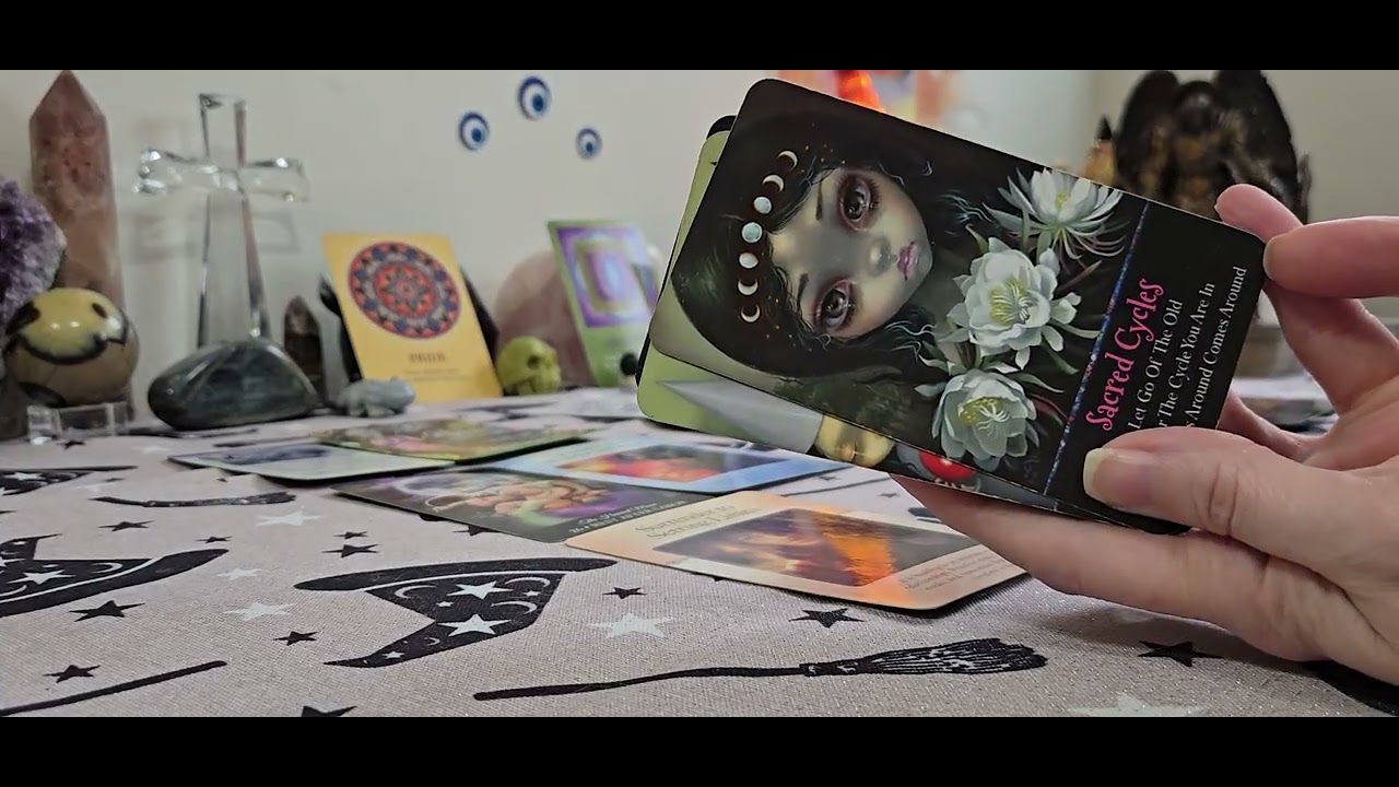 Aquarius ♒️ voodoo caught on fire some one is stuck in they own illusions they to far gone now 