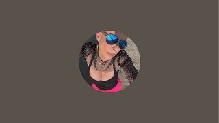 Sloan Bella ist live!
