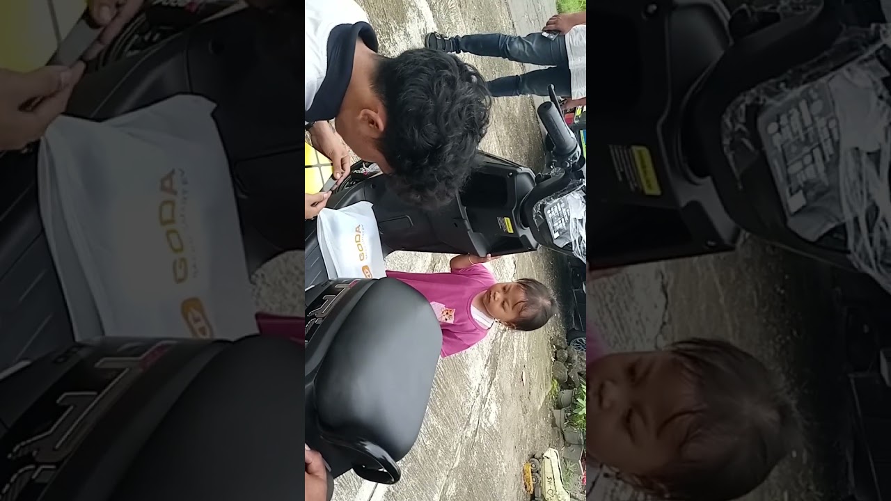 #sepedalistrik @agoda #agoda beliin kak tifa ini ceritanya...