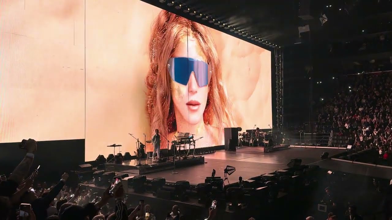 Shakira (2025-05-22, Little Caesars Arena, Detroit, MI) [4K HDR]
