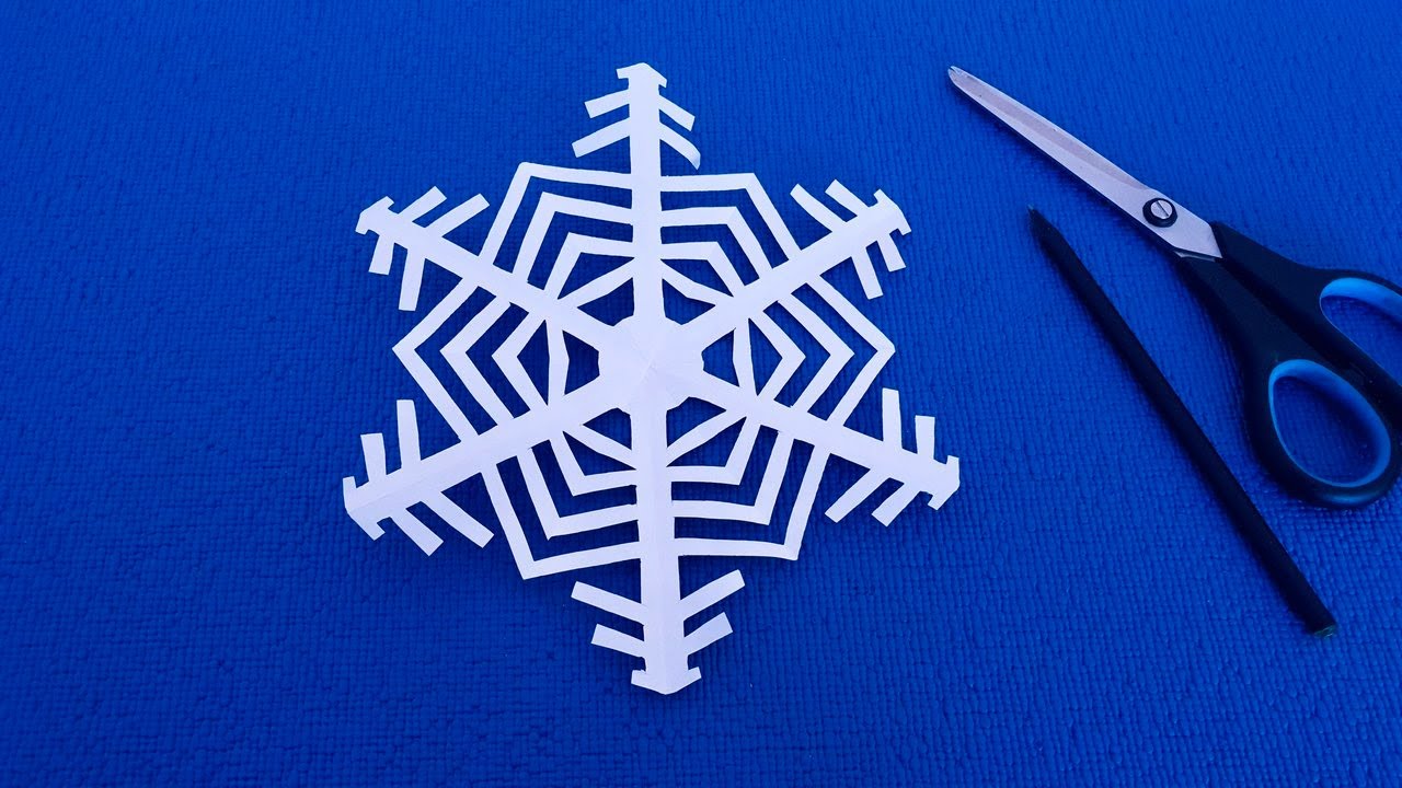 How to fold the paper to make a snowflake - YouTube