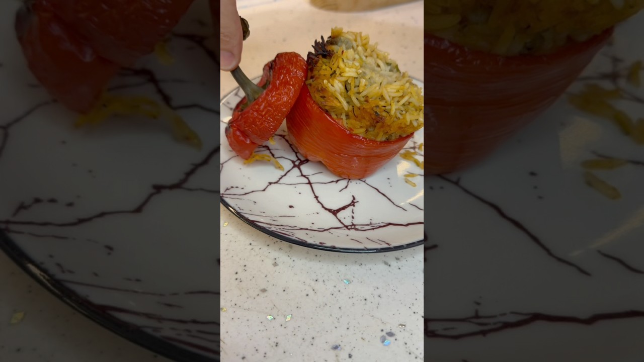 FIRINDA KUZU ETLİ DOLMA #etlidolma #fırındadolma #kuzueti #etlitarifler #biberdolması #yemektarifi