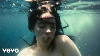 Billie Eilish & Fragile Vision - Breathing Underwater 