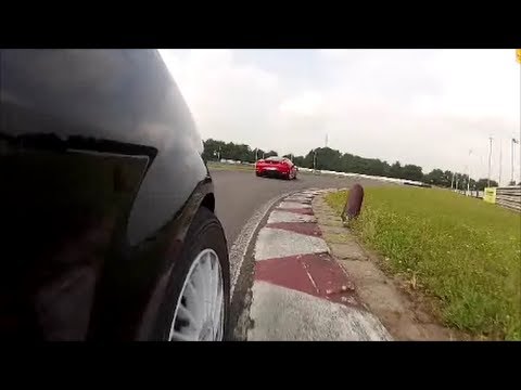 polo-g40-vs.-ferrari-360-modena