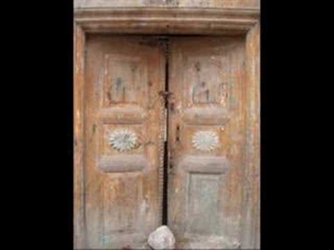 Haluk Levent - Corç Buşt mp3 indir
