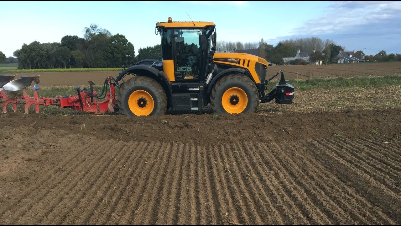 Essai du tracteur JCB Fastrac 4220 - YouTube