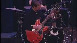 Andy Summers plays Thelonious Monk at the New York Guitar Festival chords