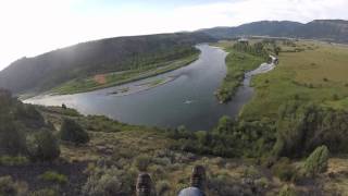 Cliffs and river paramotor fun!